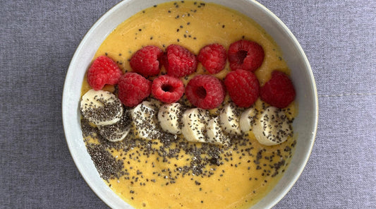 Dr Sarah’s Zingy Sunshine Smoothie bowl